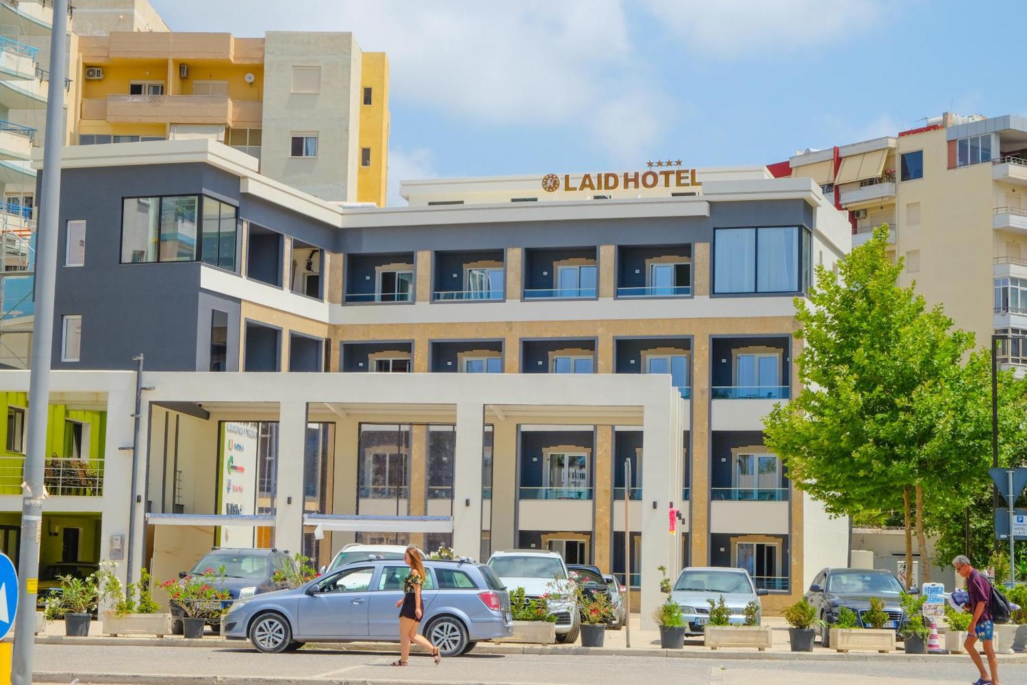 Laid Hotel Vlorë Buitenkant foto